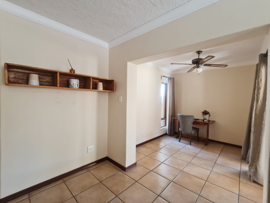 To Let 2 Bedroom Property for Rent in Pecanwood Estate North West